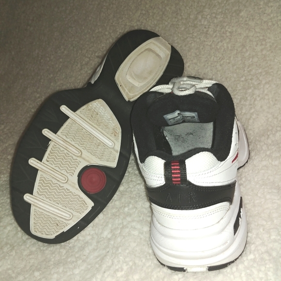 🔥💢 NIKE AIR MONARCH IV SHOES - Picture 8 of 10